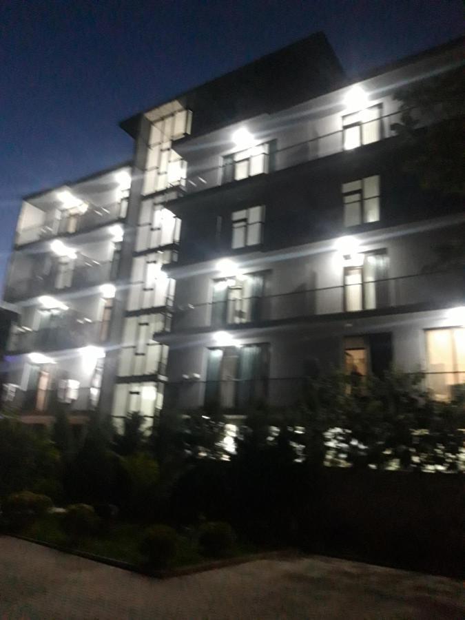 Cozy House Hotel Kobuleti Eksteriør billede
